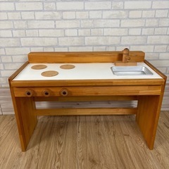 pap&mamパプマム　 オリジナル木製手作り　 キッズデスク＆おままごとキッチン ベンチ収納付き 2点セットの画像