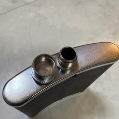 フラスコ　スキットル　の画像