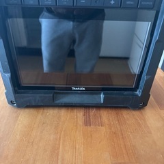 マキタ　充電式ラジオ付テレビ　TV100の画像
