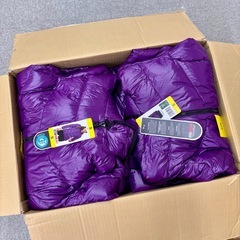 【店頭引き取り限定】レディース ウルトラライトダウン 箱まとめ売り 11枚セット Sサイズ パープル 32°HEATの画像