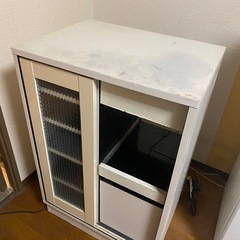 ジモティ来店特価!!】食器棚ホワイトJ-250246 (ジャングル滋賀草津店) 草津の収納家具《食器棚、キッチン収納》の中古あげます・譲ります｜ ジモティーで不用品の処分