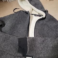 暖かいパーカーの画像