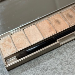 ルナソル　アイシャドウパレット　ザベージュアイズの画像