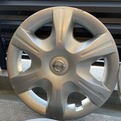 日産　純正ホイールカバー15インチの画像
