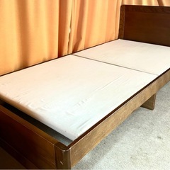 木製シングルベット【195×100】 (かか) 大手町のベッド《シングルベッド》の中古あげます・譲ります｜ジモティーで不用品の処分