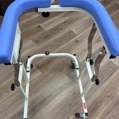 歩行器 介護 高齢者用