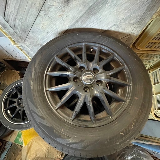 5穴　15インチ　タイヤAW セット