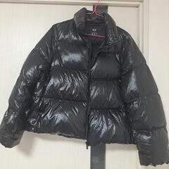 ユニクロウルトラライトダウンM美品