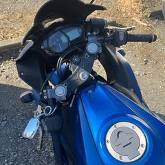 スポーツバイク（YZF-R25）の画像