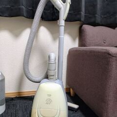 【現地引取限定】東芝　TOSHIBA　掃除機　VC-N8K　愛媛...