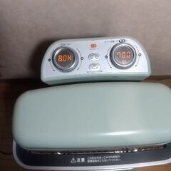 アラジンの遠赤グラファイトヒーター（CAH-2G10D）の画像