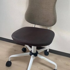 (取引先が決まりました)椅子