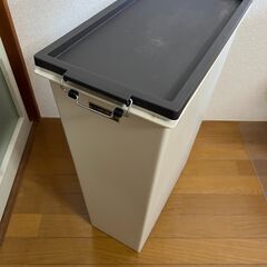 天馬 フタと本体を選べるゴミ箱  スマートペール45L 本体 ベ...