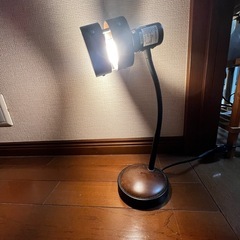 デスクライトの画像