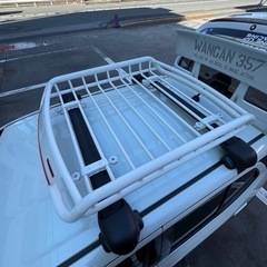 ルーフラック　ホワイトの画像