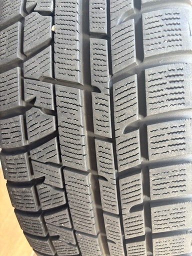 2015年ヨコハマタイヤ215/60R17トヨタ純正 C-HRスタッドレス