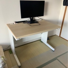 【お値下げ中】美品　箱付　Giga crysta モニター 27...