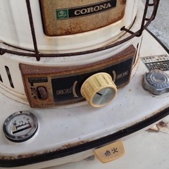 石油ストーブの画像
