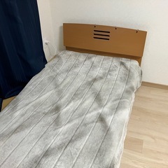 シングルベッドの画像