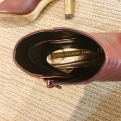 extraordinary jane レザー ショートブーティ ゴールドヒールの画像