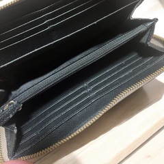 coach バイカラー ラウンドファスナー長財布
の画像