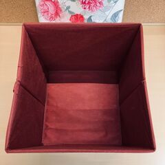収納スツール（ROSE・薔薇柄）未使用品の画像