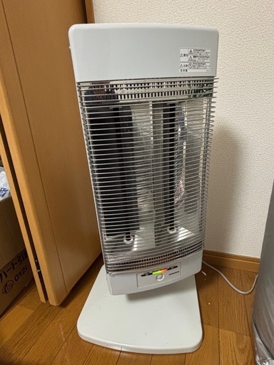 コロナ　遠赤外線ヒーター