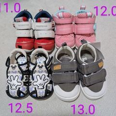 【取引中】靴４点セット☆ ベビー スニーカー サンダル シューズ