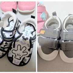 【取引中】靴４点セット☆ ベビー スニーカー サンダル シューズの画像