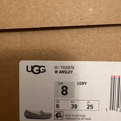【新品未使用】UGG ライトグレー モカシンの画像