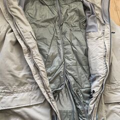 コロンビア オムニヒートパーカージャケット(インナーデタッチャブル)の画像
