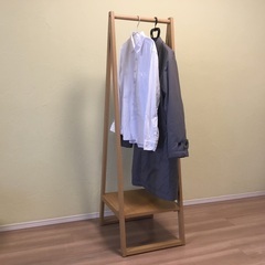 【無印良品】木製コートハンガーの画像