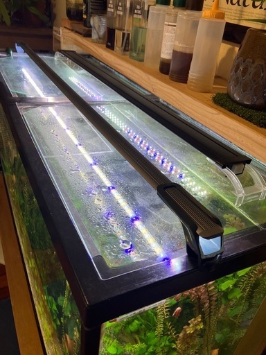 値下げ！水槽 120cm.高さ60cm.奥行き45cm.