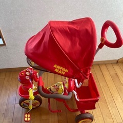 アンパンマンの三輪車の画像