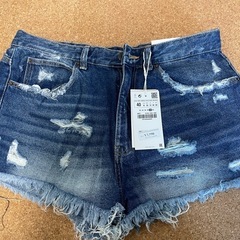 ZARA　ショートパンツ　