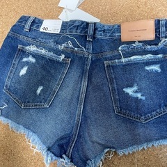 ZARA　ショートパンツ　の画像