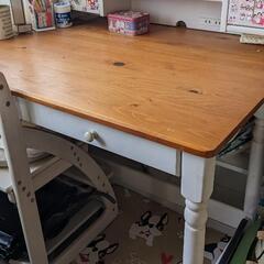 決まりました　学習机