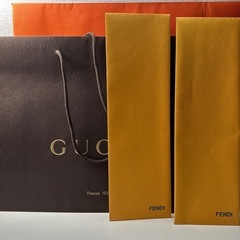 CHANEL クリスマスボックスなどの画像