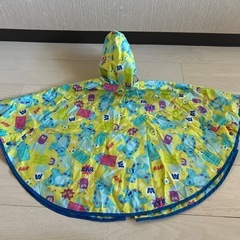 レインコート①
の画像