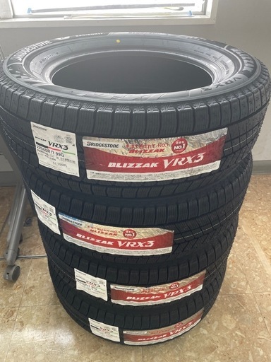ブリヂストン新品スタッドレスタイヤ