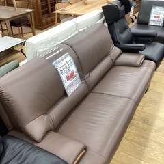 KB-30【新入荷　リサイクル品】カリモク家具　チターノ　本革　ワイド2シーターソファ　ブラウンの画像