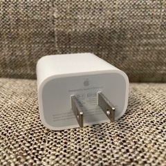 Apple アップル iPhone USB-C 純正電源アダプターの画像