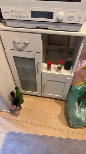 食器棚