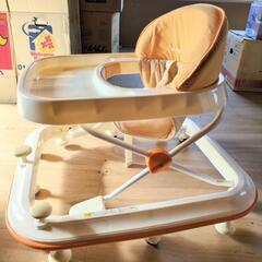 combi 歩行器 よちよちキーパーの画像