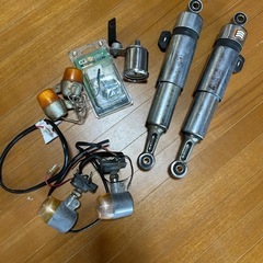 スーパーカブ　カスタムした時に余った部品