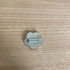 盛岡第二高等学校　白梅バッジ（必要な方に！）の画像