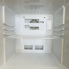 137L 冷蔵庫の画像