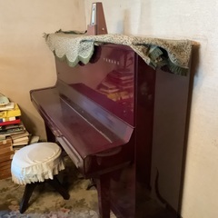 アップライトピアノ　取りに来てくださる方に無料で差し上げます