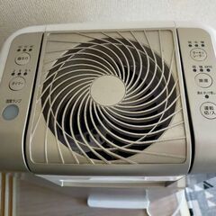 除湿機（アイリスオーヤマ）の画像