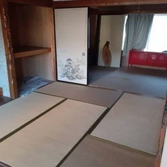 値下‼️ゆったりした暮らしを♪2階建の一軒家6DKの賃貸です♪交...